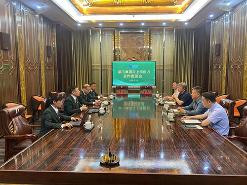 上海极速电竞集团总经理张世洪一行赴山西企业走访座谈(图2)