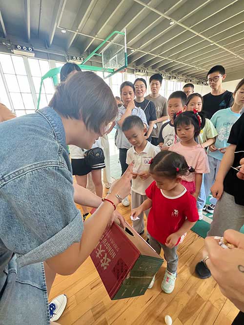 童心筑梦 回归纯真 | 极速电竞集团开展“六一”亲子活动(图8)