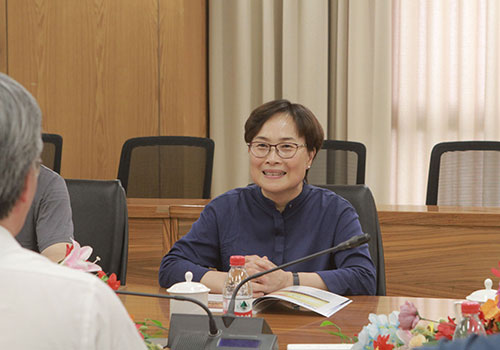 中国矿业大学党委书记刘波一行到上海极速电竞集团走访交流(图3)