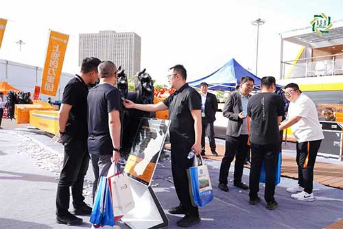 上海极速电竞集团参展第十八届鄂尔多斯国际煤博会取得圆满成功(图4)