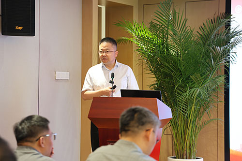 极速电竞集团召开2025上半年度经营分析会(图3)