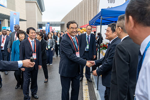 陕西榆能极速电竞智能装备有限公司闪耀第十九届榆林国际煤博会(图2)