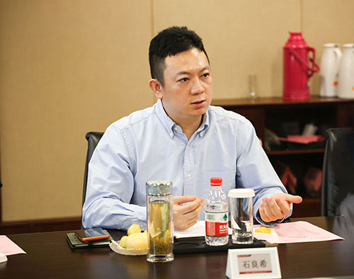 中国工程院院士谢和平一行莅临极速电竞集团考察指导(图5)