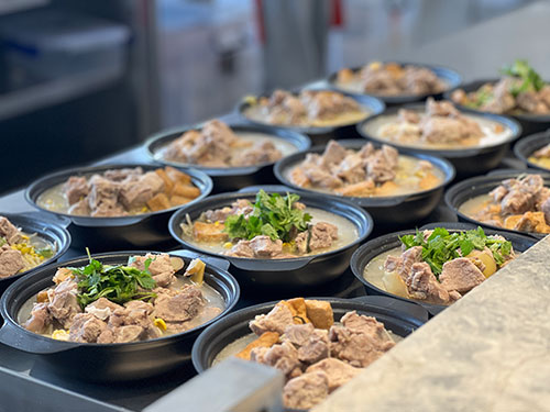  【喜迎食堂新篇章 共品舌尖幸福感】极速电竞集团食堂运营模式升级暨开业活动取得圆满成功(图1)
