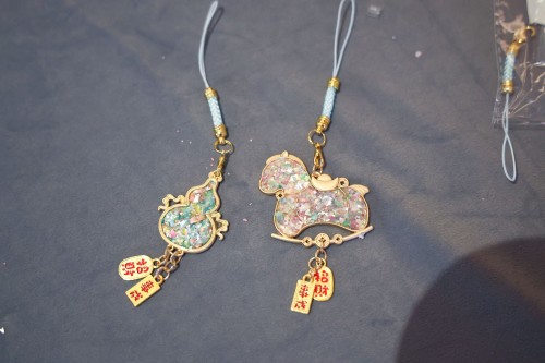 【指尖承古韵 春日聚芳华】 极速电竞集团举办妇女节非遗手工制作活动(图5)